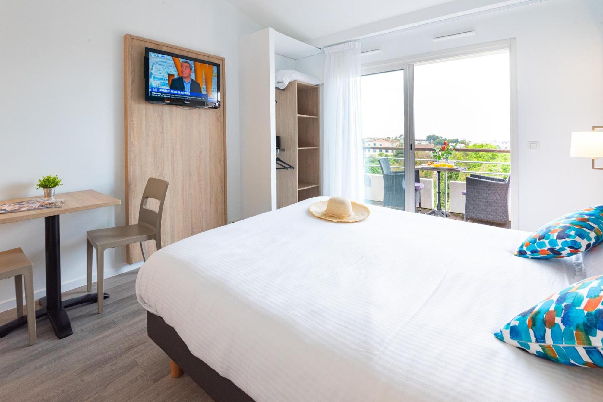 Zenitude Hotel-Residences Le Cannet Exterior foto