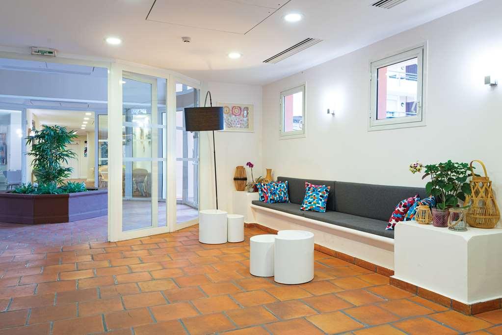 Zenitude Hotel-Residences Le Cannet Interior foto